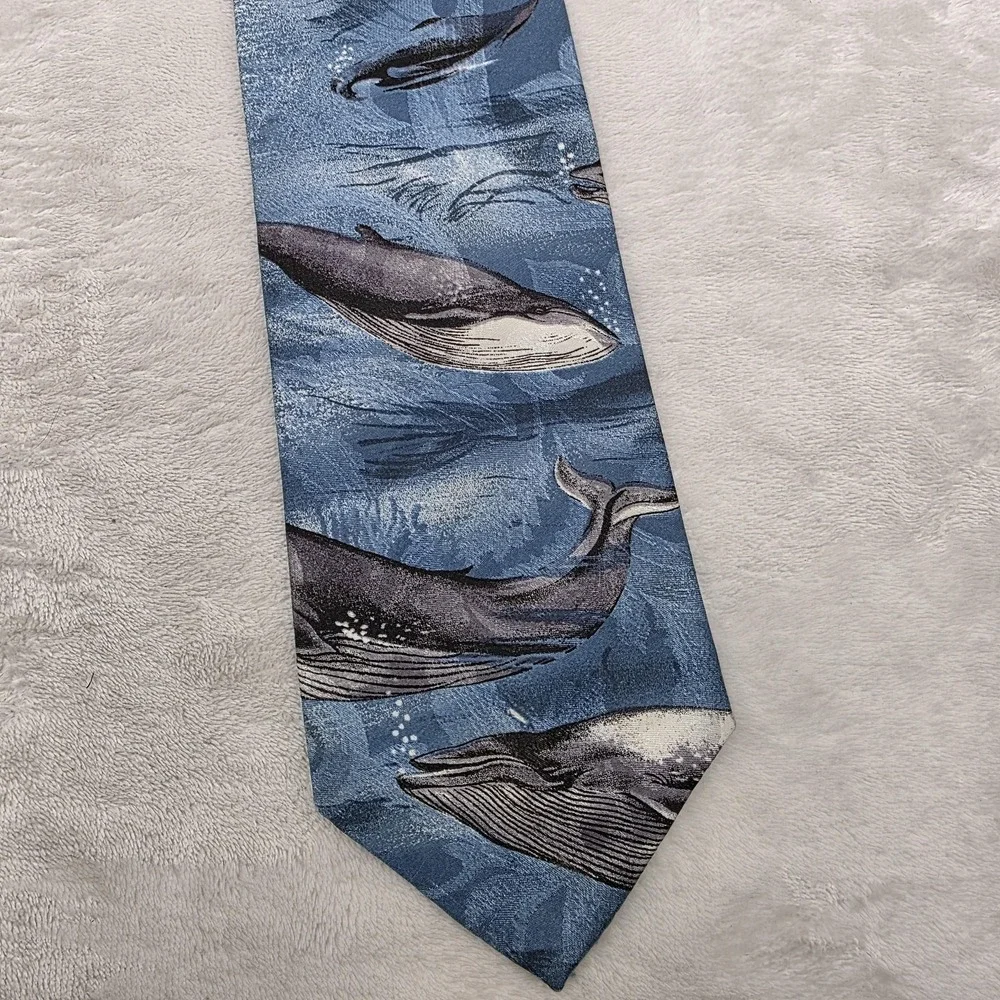 VINTAGE Lost‎ Kingdom Mens Tie Blue Whale Ocean Marine Life Nautical Necktie USA